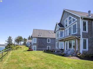 3976 Sunset Blvd #D201, Seaside, OR 97138