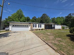 200 Shana Dr SW, Milledgeville, GA 31061