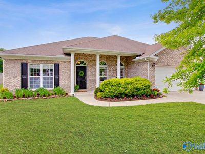 7018 Eagle Park Cir SE, Owens Cross Roads, AL, 35763