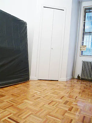 Rented by DSA Realty | media 10