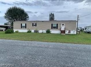 1009 Aster Ave, Moore Haven, FL 33471