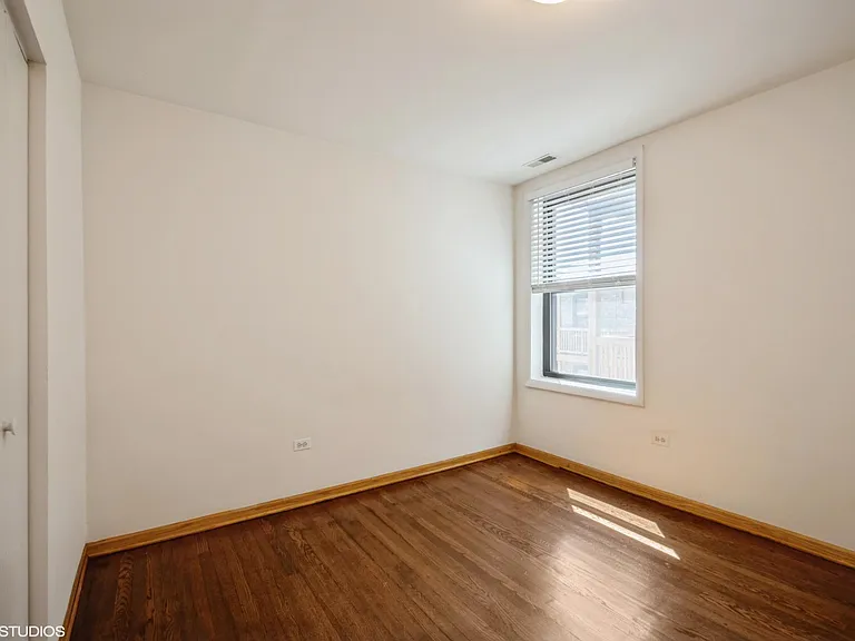 1363 W Sunnyside Ave #2 — Photo 8