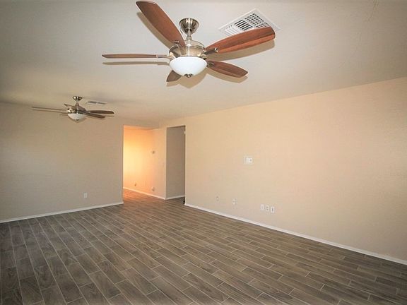 2nd image of 25811 N 165th Ln