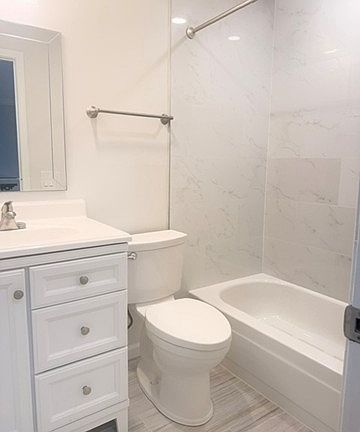 4th image of 3401 Tradewinds Dr #1C