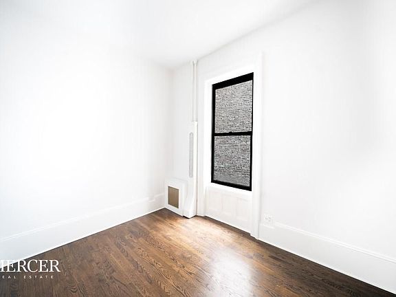 5th image of 66 W 77th St APT 67