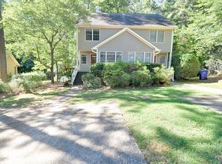 106 Mallard Ct, Chapel Hill, NC 27517
