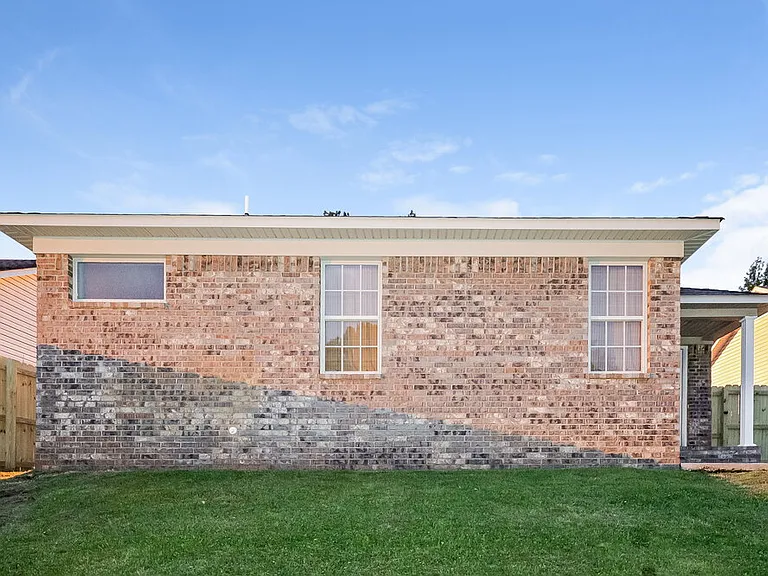 240 Brighton Village Loop — Photo 16