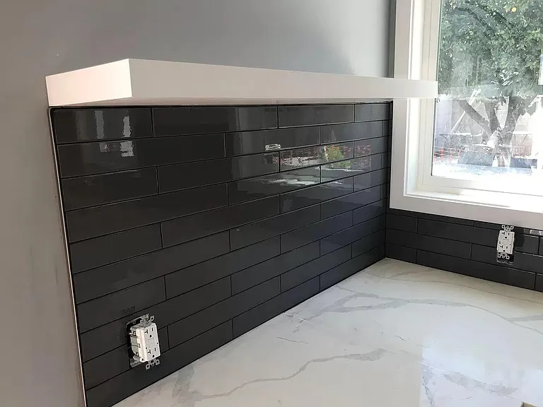 6927 Cozycroft Ave — Photo 13