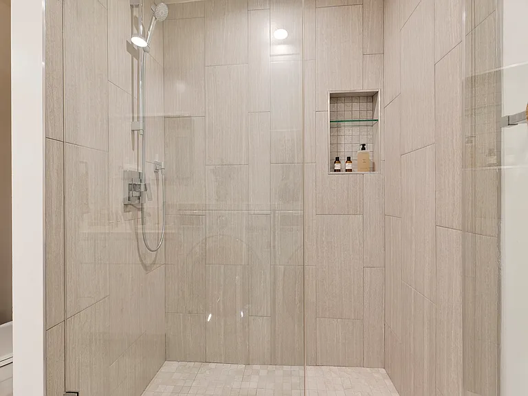 12803 Bloomfield St #2 — Photo 29