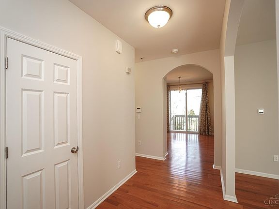 3rd image of 8006 Summerlin Ct