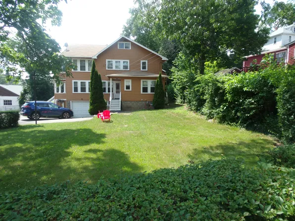 65 Buckley St, Quincy, MA 02169