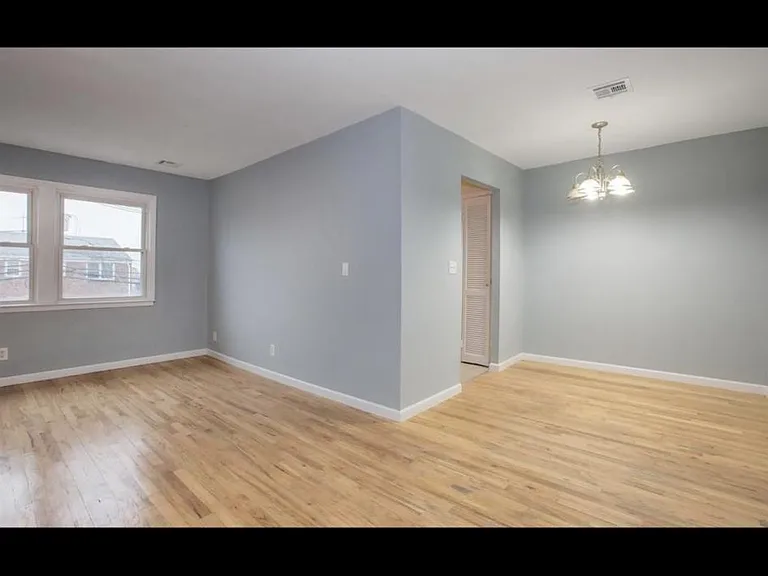 60 Sycamore Rd #2 — Photo 3