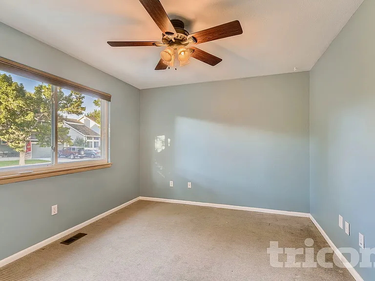 19206 E Clear Creek Pl — Photo 17