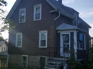35 Agawam St, New Bedford, MA 02745