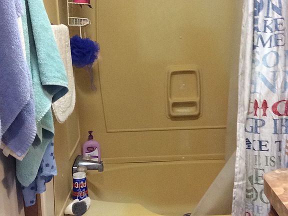 3rd image of 5883 Hazel Dr