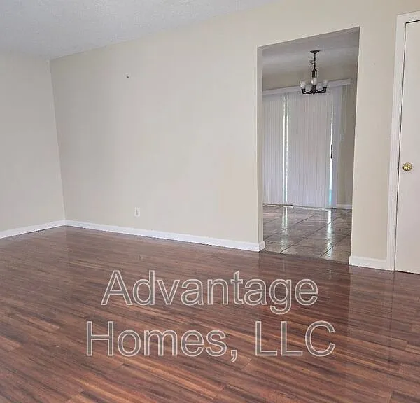 3212 N 68th St #KS 66109 — Photo 18