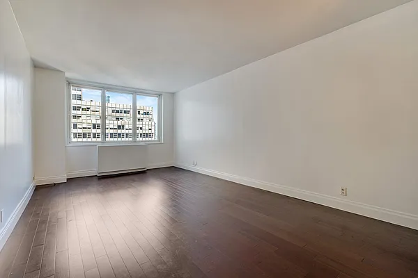 Rented by Nest Seekers International | media 23