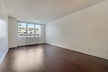 Rented by Nest Seekers International