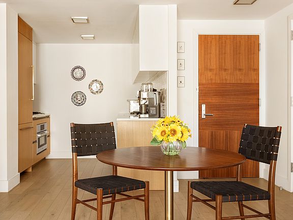 3rd image of 319 Schermerhorn St APT 4C