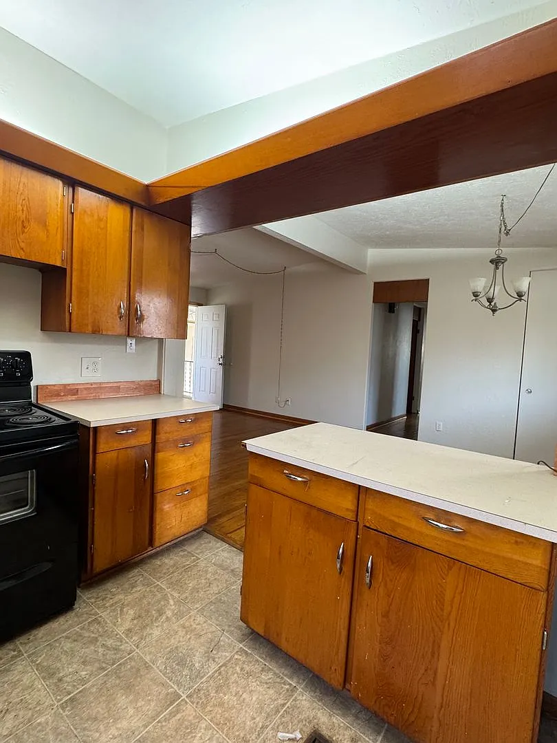 3907 Nw Denver- Coming Soon! — Photo 4