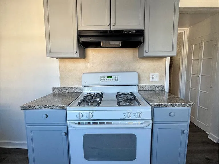 635 N Lumber St — Photo 7