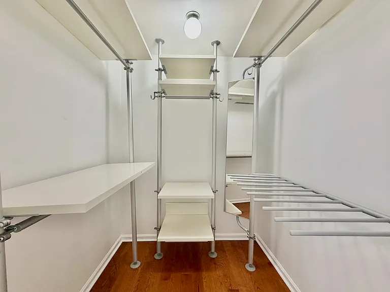 Primary Suite Walk-in Closet