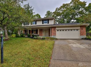 120 Clearview Dr, Springboro, OH 45066