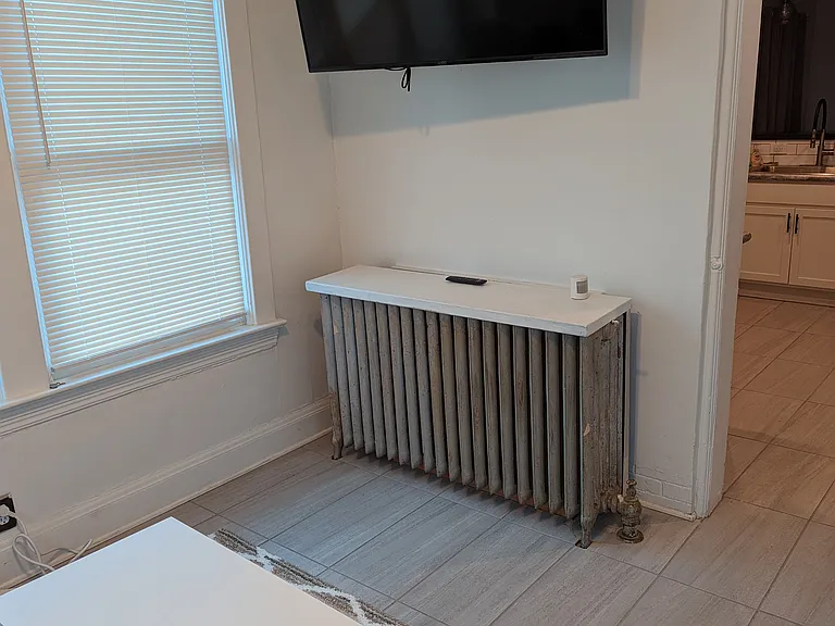 10918 Ashbury Ave — Photo 8