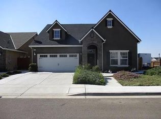 2400 Hermosa Ave, Clovis, CA 93619