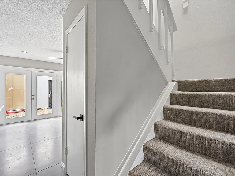2340 Woodland Park Dr #113 — Photo 12