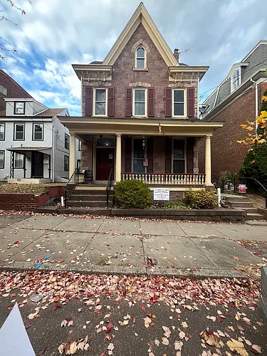 259 Chestnut St Photo 1