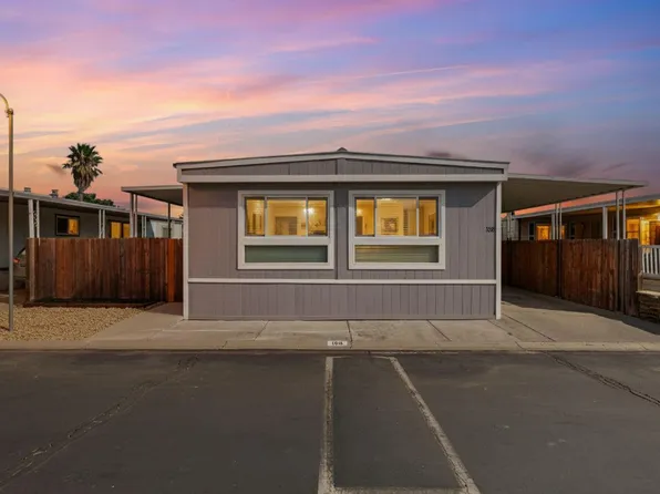 15820 S Harlan Rd Trlr 158, Lathrop, CA 95330