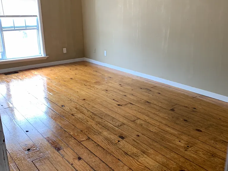 100 Anchorage Rd #13 — Photo 3