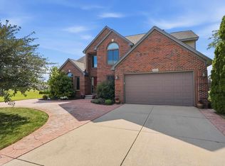 50205 Steeh Dr, Macomb, MI 48044