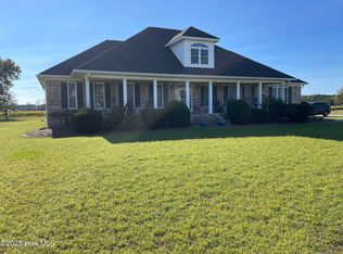 203 Edgerton Farm Dr, Pikeville, NC 27863