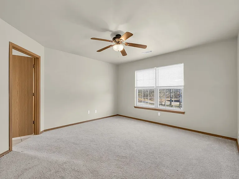 2970 W Old Farmington Rd — Photo 12