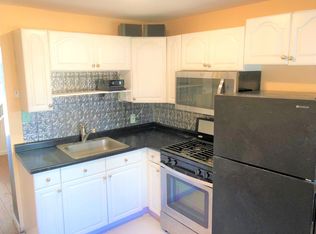 2306 E Thompson St, Philadelphia, PA 19125
