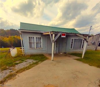 34911 Rock Camp Rd, New Matamoras, OH, 45767