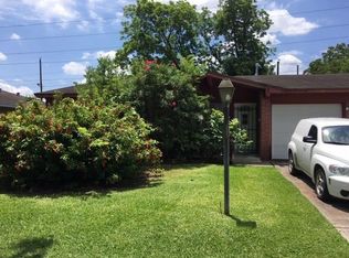 4907 Trail Lake Dr, Houston, TX 77045