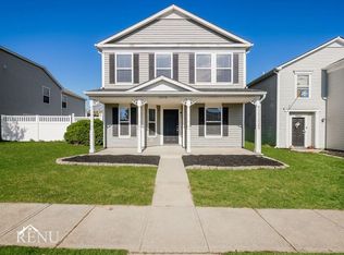 10142 Golden Dr, Noblesville, IN 46060