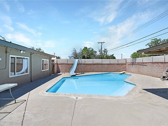 5th image of 1139 W Avenue J14