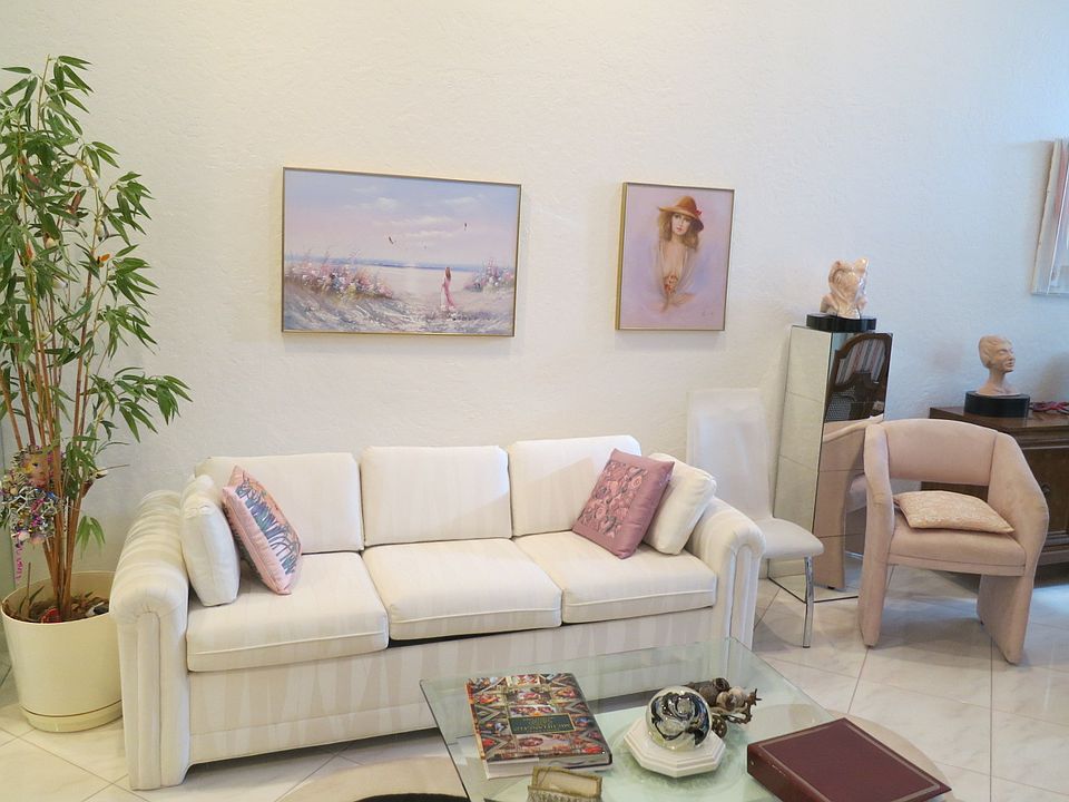 2nd image of 10975 Dolphin Palm Ct APT A