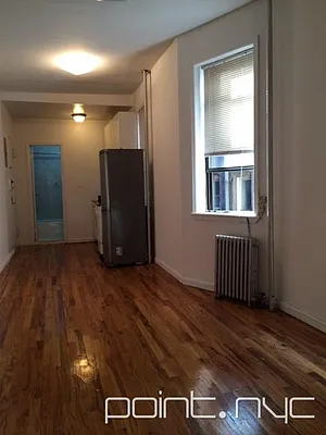 Rented by Point NYC | media 8