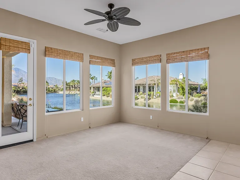 27 Shoreline Dr — Photo 13