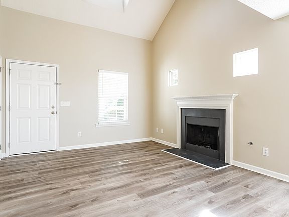 4th image of 6004 Silkwater Ct
