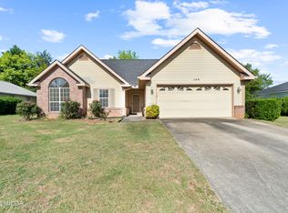 106 Manchester Ct, Centerville, GA 31028