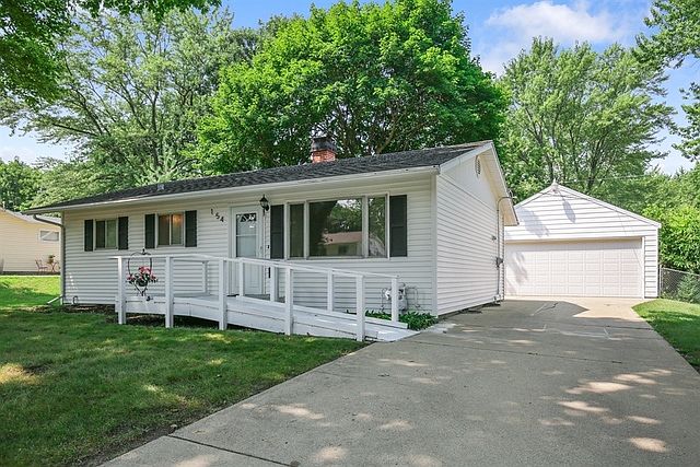 1st image of 154 Sweetbriar Ct