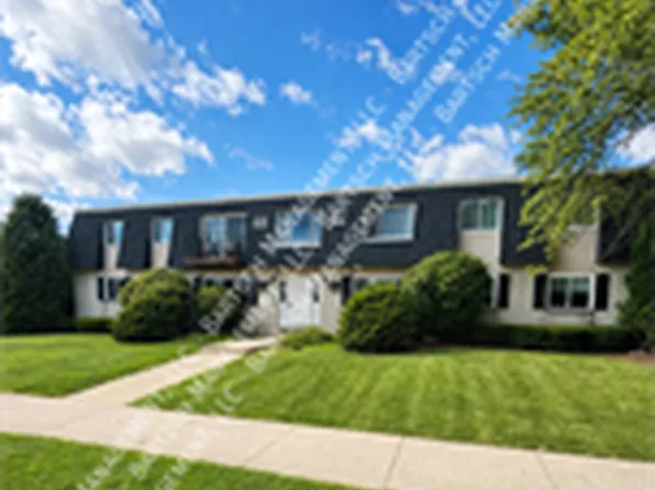 2045-2055 1st Ave, Grafton, WI 53024