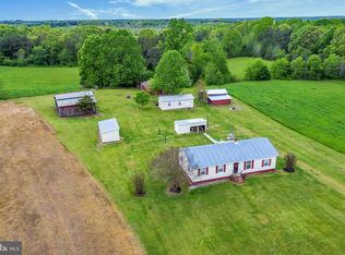 19263 Hartley Rd, Beaverdam, VA 23015