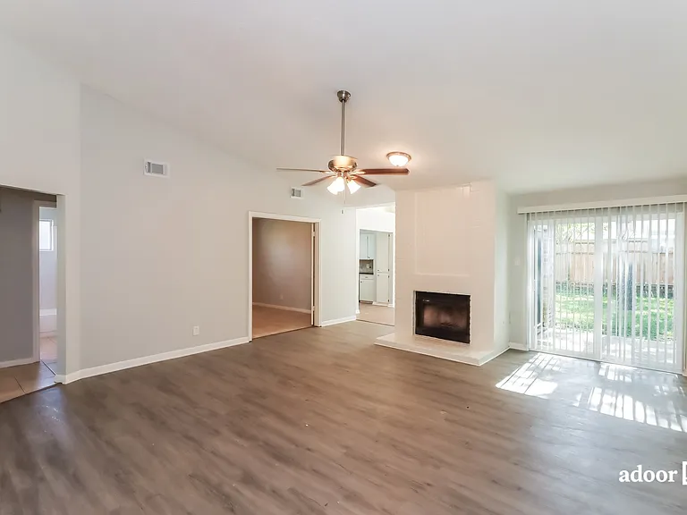 8119 Warren Rd — Photo 6